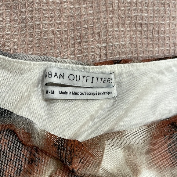 Urban outfitters own shoulder mesh tie dye crop top - Picture 3 of 4